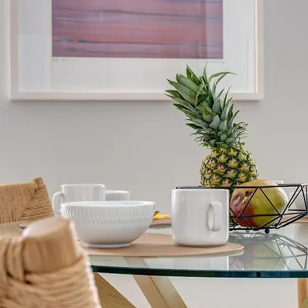 Maestro Signature